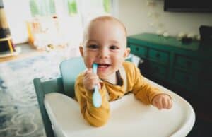 Viande-poisson-6-mois-bebe-allaite diversification alimentaire pour les bébés allaités